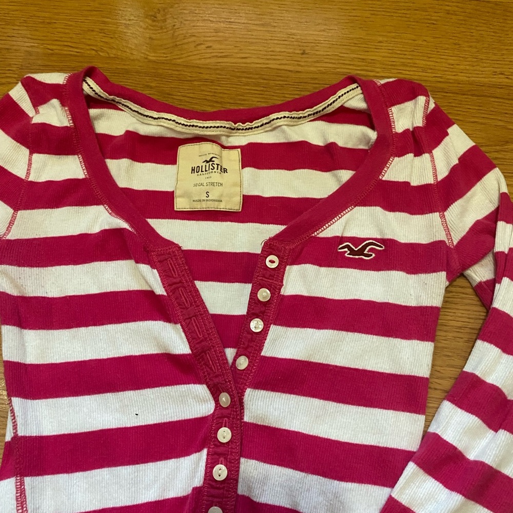 Hollister Henley